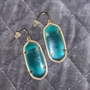 emerald green kendra scott earrings